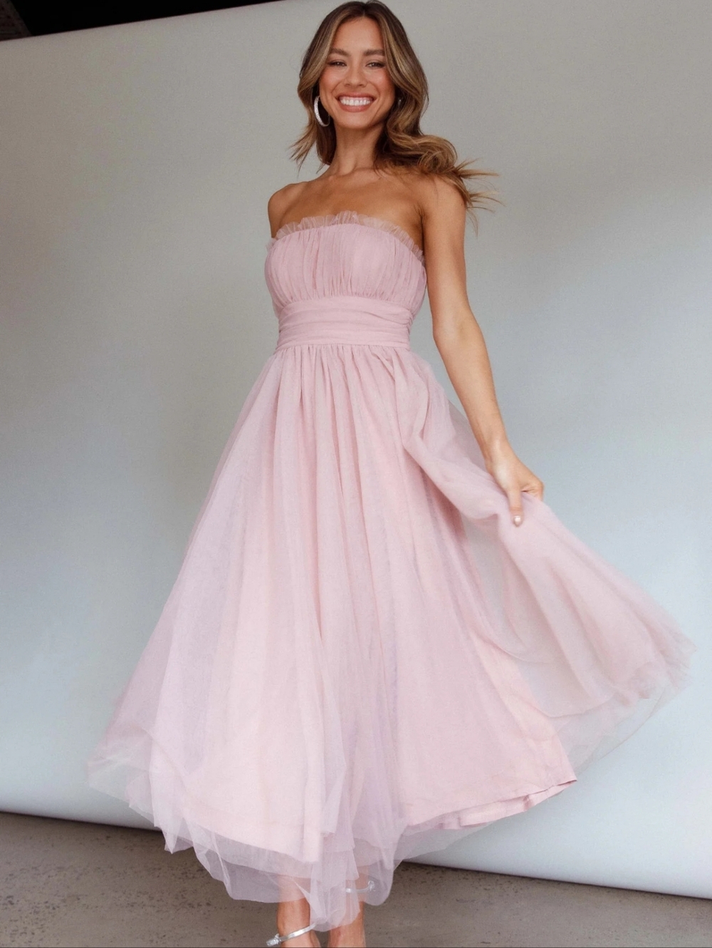 Selfie Leslie Fayette Strapless Midi Dress